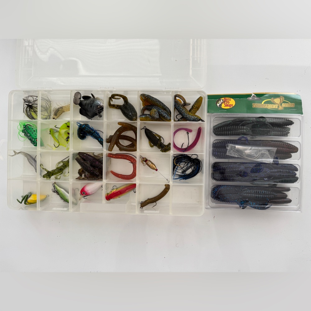 Assorted Fishing Lure Lot Worms, Craws, Creature Baits  Bass Fishing Tack